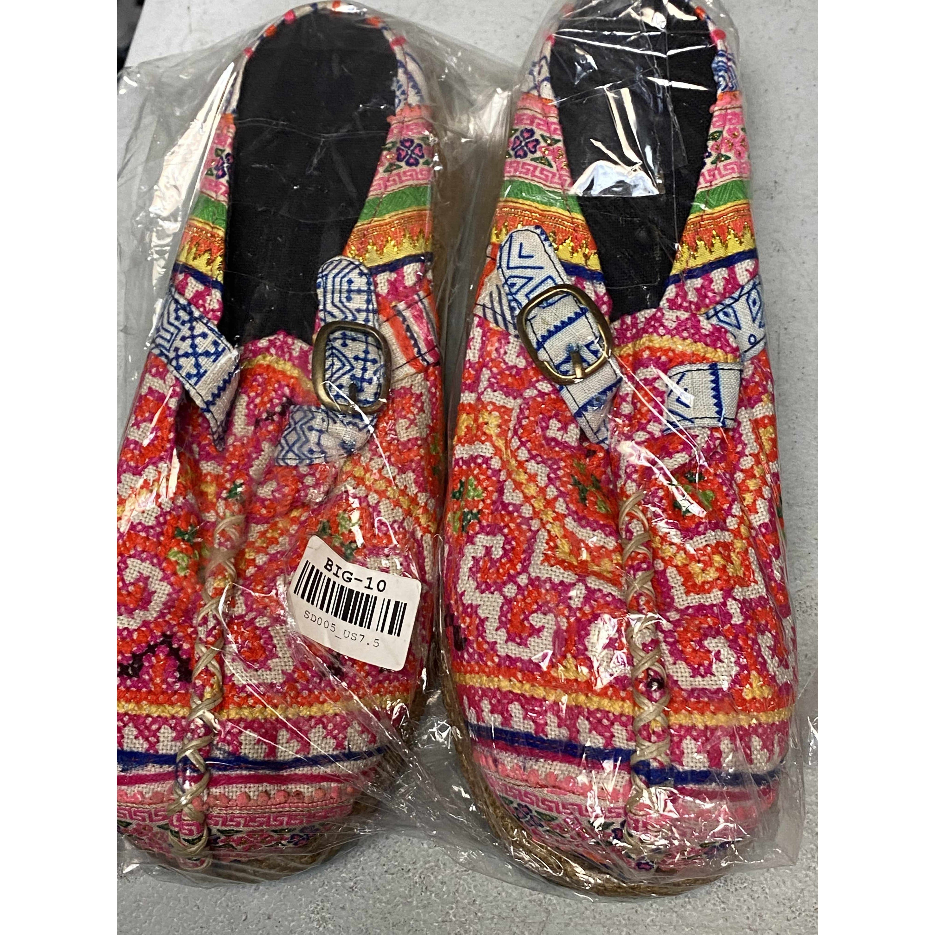 Vintage Hmong Textile Handmade Boho Clogs Size 6 -Thailand